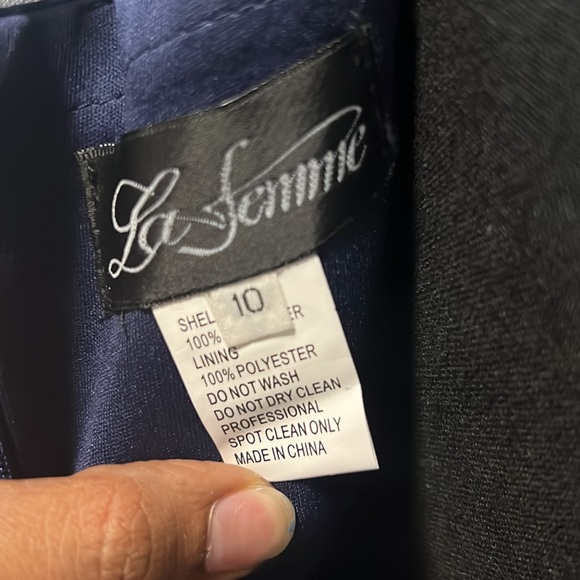 La Femme sequin gown size 10 - Picture 11 of 11